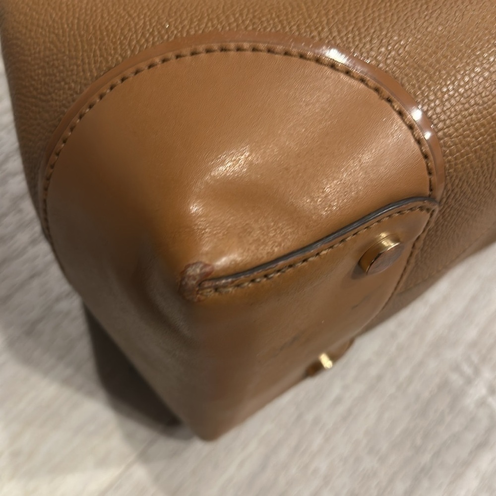Michael Kors MD center zip tote - Picture 7 of 11
